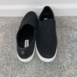 Steve Madden Slip Ons